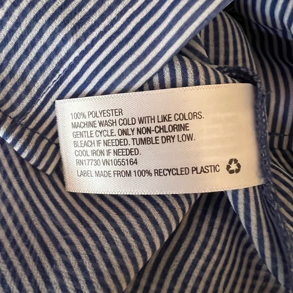 Navy & White Pinstriped Sheer Sleeveless Button Down by a new day (medium) - Picture 5 of 5